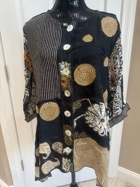 Black and Gold Patchwork Button-Down Blouse Made in India-Artsilk